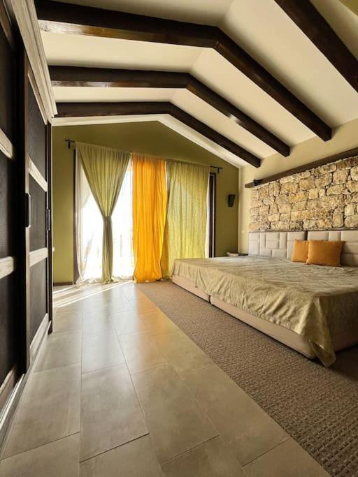 Private Villa At Blacksearama Golf & Villas Resort Balchik Eksteriør billede
